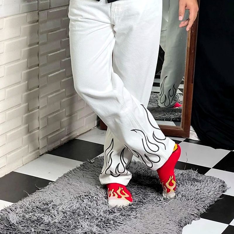 Flame White Straight Fit Baggy Jeans